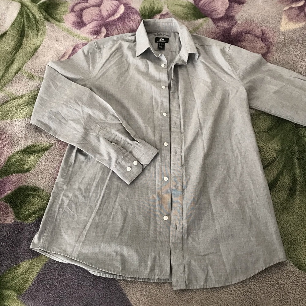 Slim-fit casual button down shirt from H&M - Picture 1 of 7